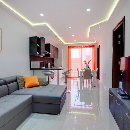 La Rive Apartment Sliema Dış mekan fotoğraf