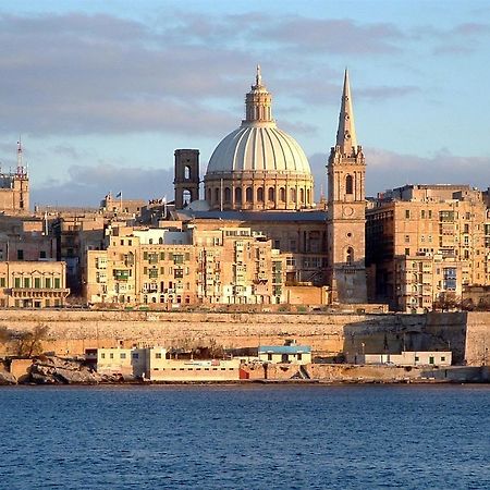 La Rive Apartment Sliema Dış mekan fotoğraf