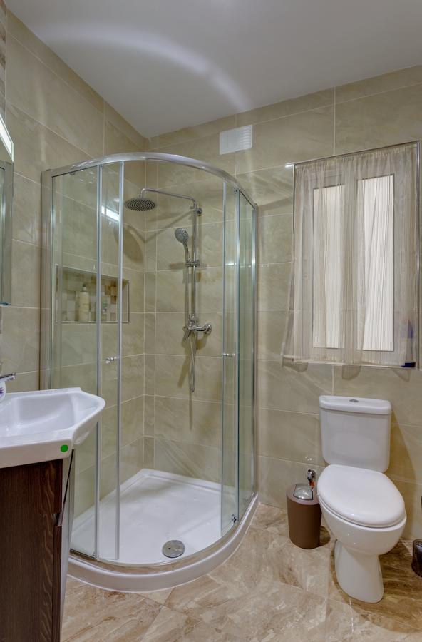 La Rive Apartment Sliema Dış mekan fotoğraf