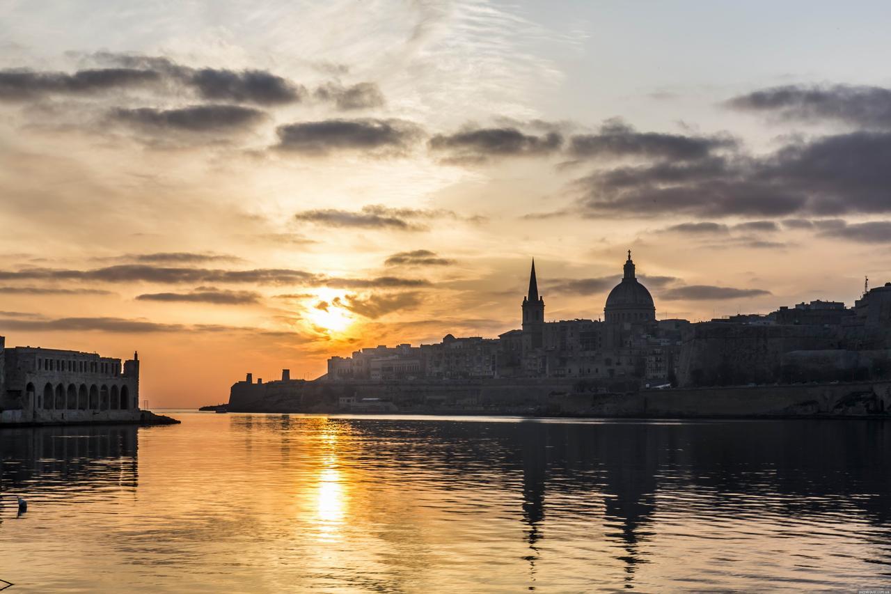 La Rive Apartment Sliema Dış mekan fotoğraf